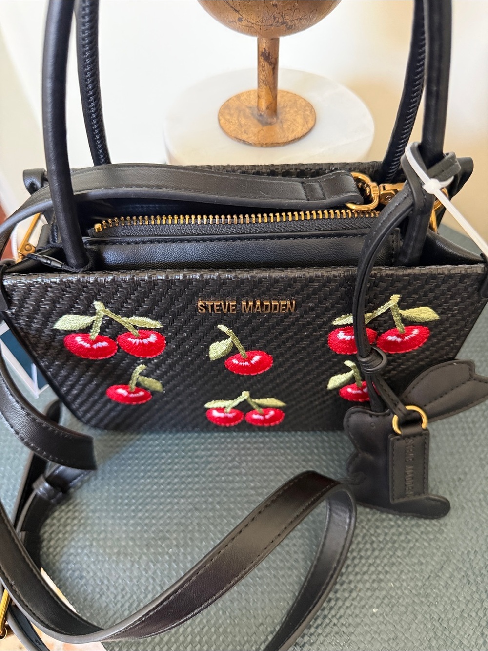 Steve Madden BCNY Cherry Embroidered Woven Crossbody Satchel Bag NWT Bunny Charm - Picture 5 of 9